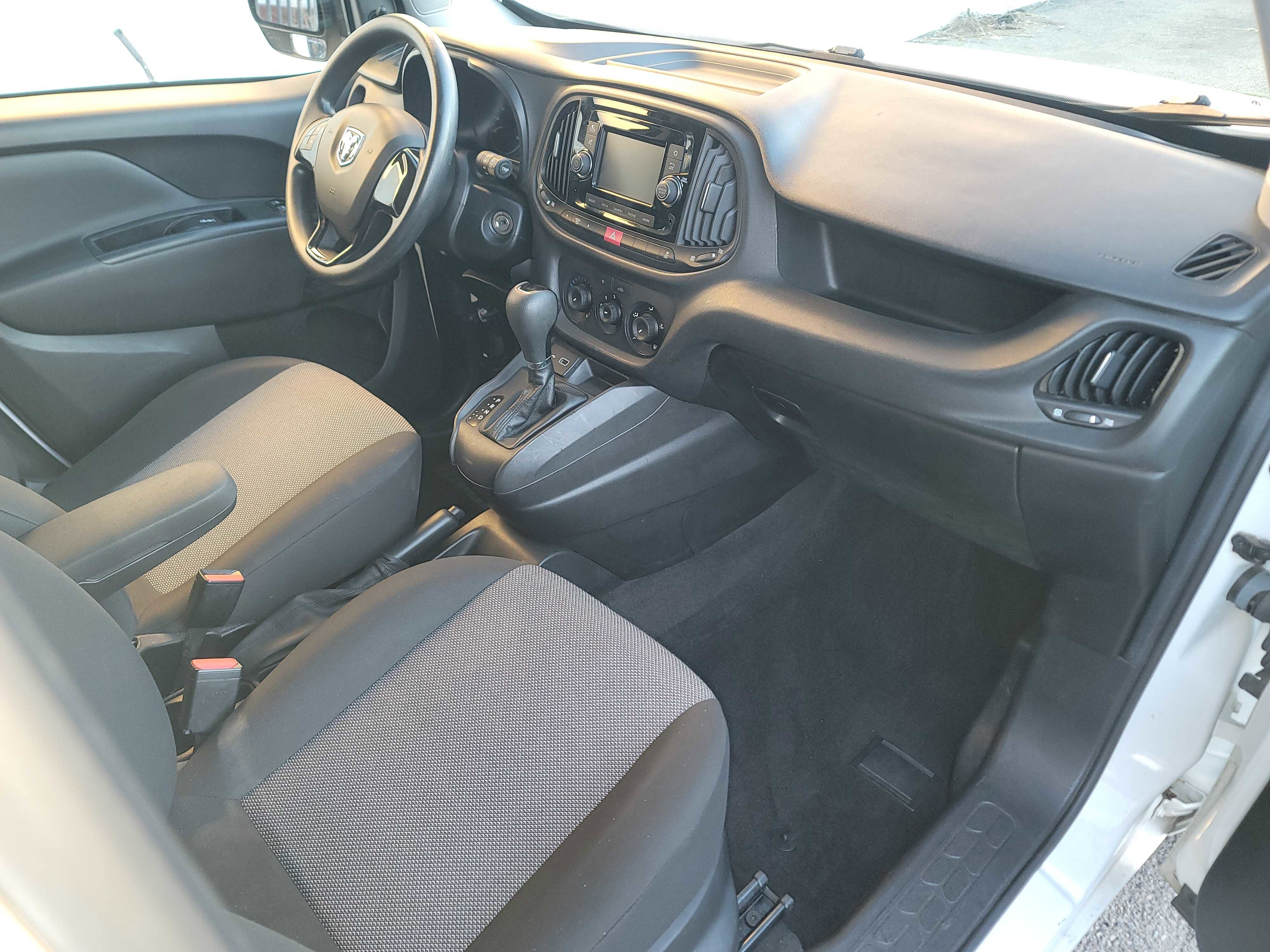 Used 2021 RAM ProMaster City Tradesman FWD image 11