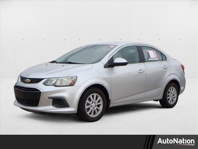 Used 2017 Chevrolet Sonic LT video 1