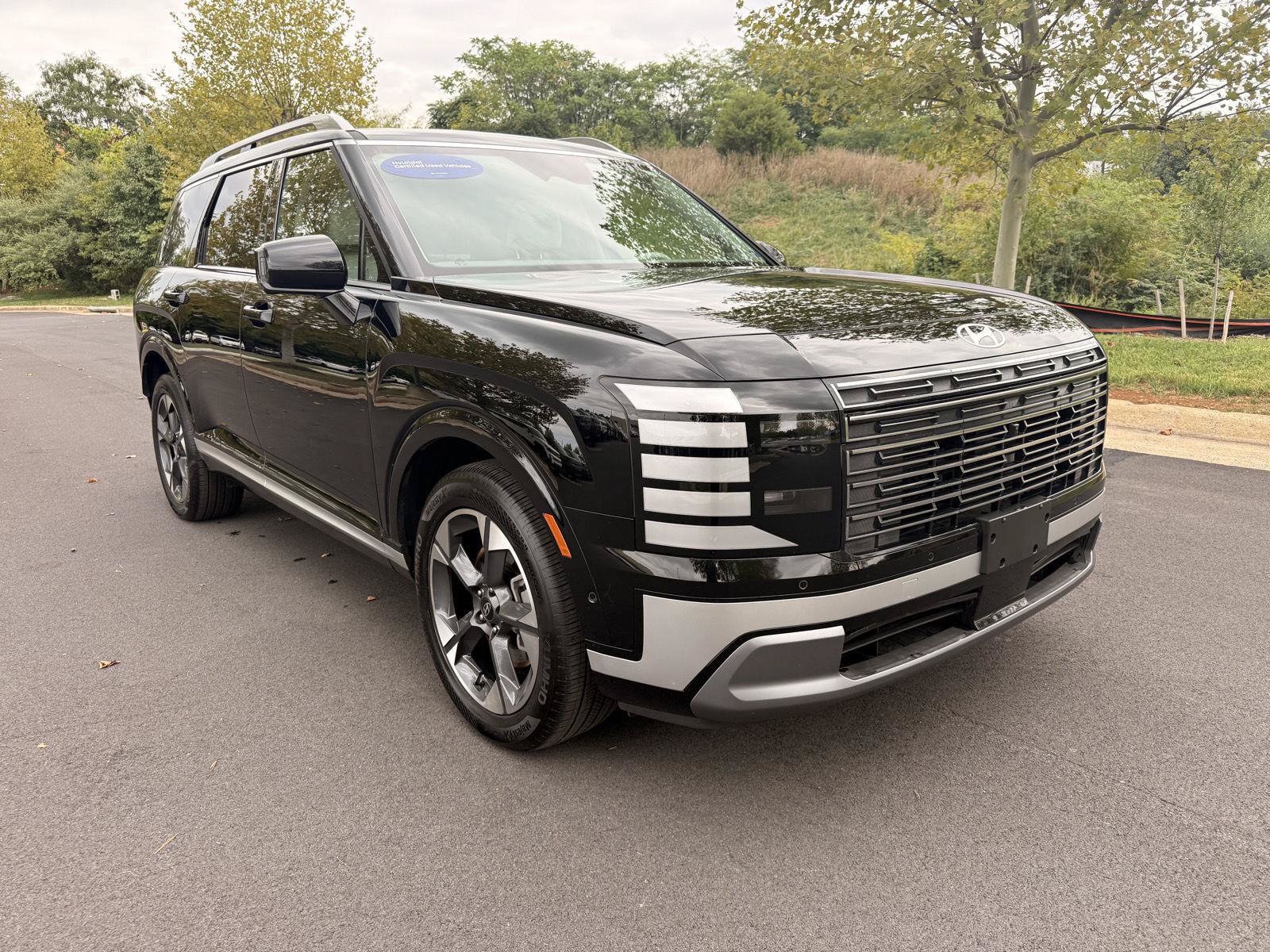 Certified 2026 Hyundai Palisade Limited AWD/4WD image 1