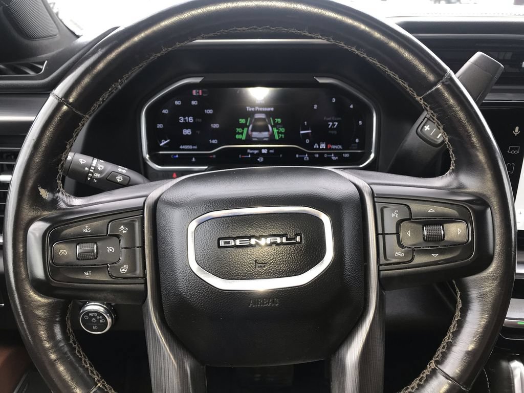 Used 2024 GMC Sierra 3500 Denali Ultimate AWD/4WD image 14
