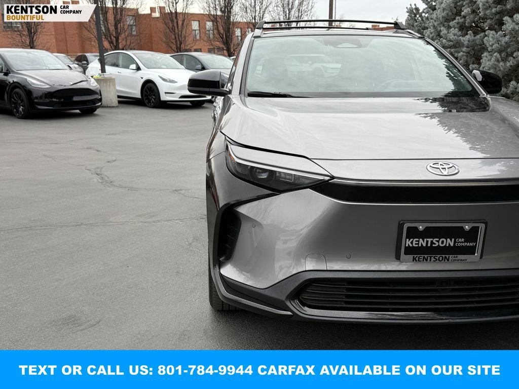 Used 2025 Toyota bZ4X FWD image 13