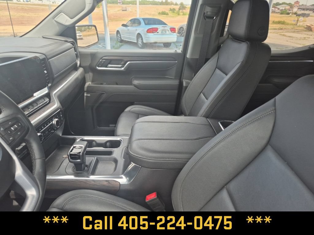 Used 2025 GMC Sierra 1500 SLT w/ SLT Premium Plus Package AWD/4WD image 27