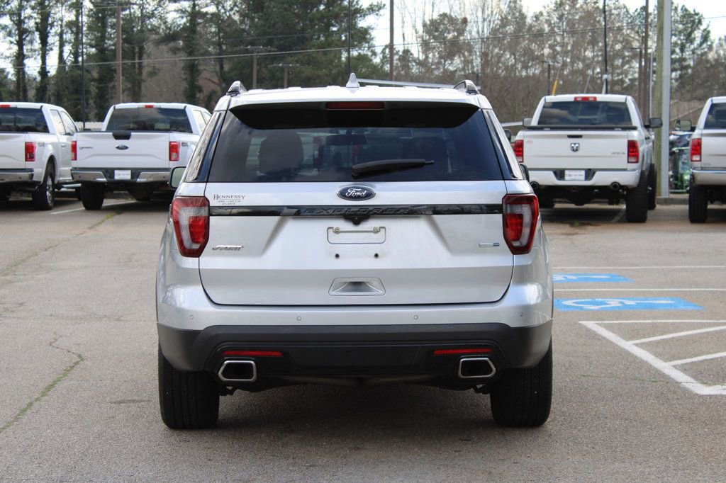 Used 2016 Ford Explorer Sport w/ Equipment Group 401A AWD/4WD image 8