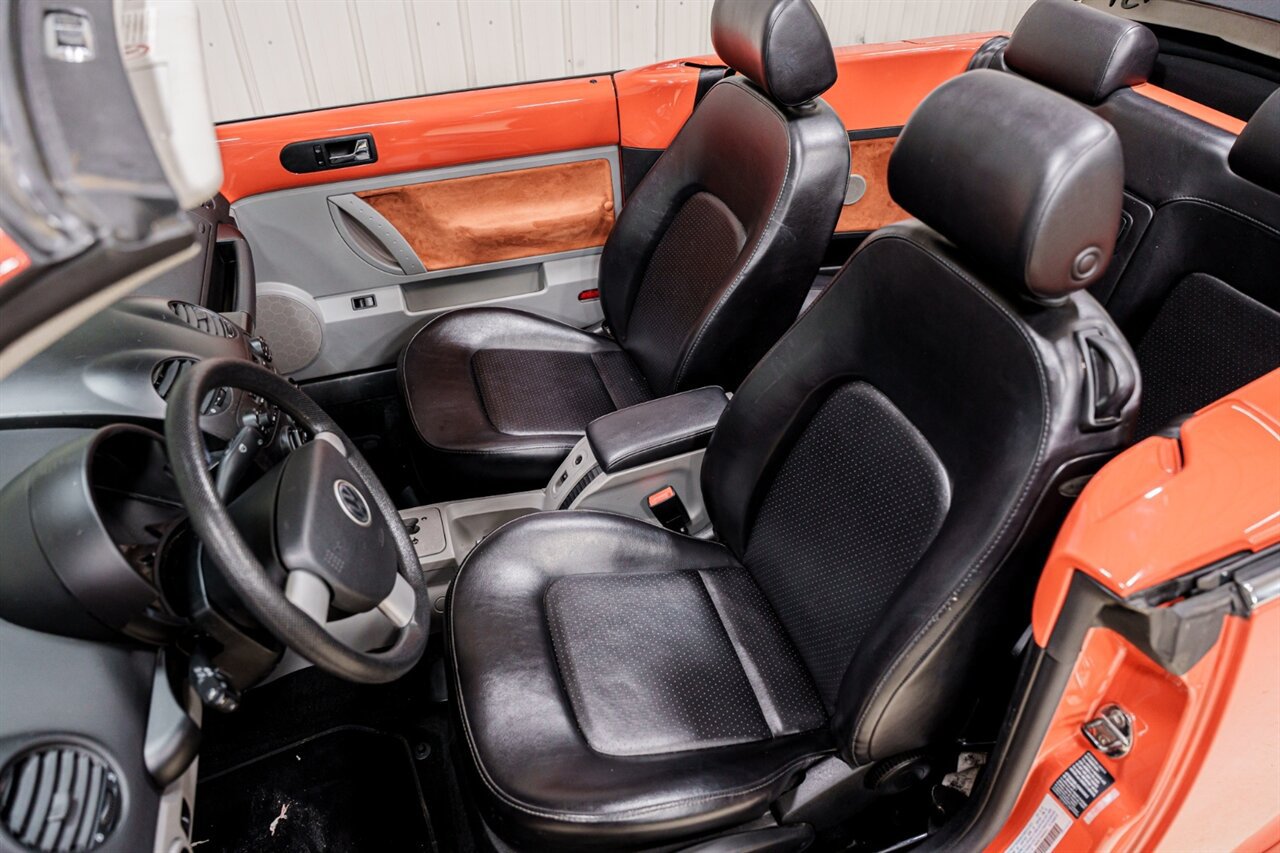 Used 2004 Volkswagen Beetle GLS FWD image 10