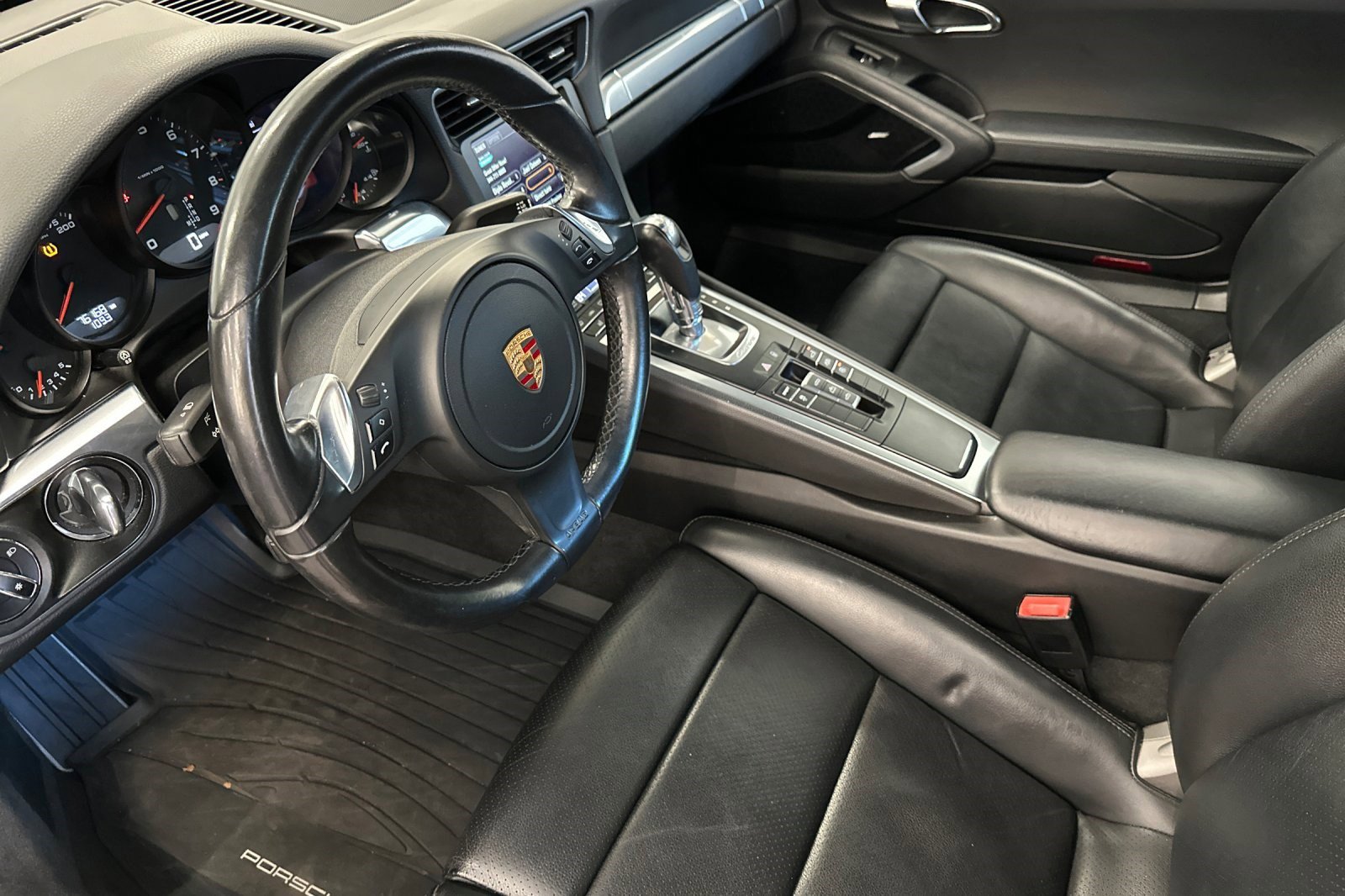 Used 2016 Porsche 911 Carrera image 5