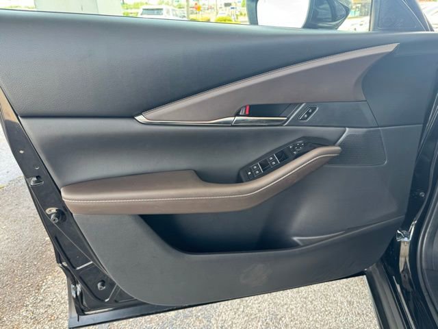 Used 2023 MAZDA CX-30 AWD 2.5 S w/ Premium Package image 16