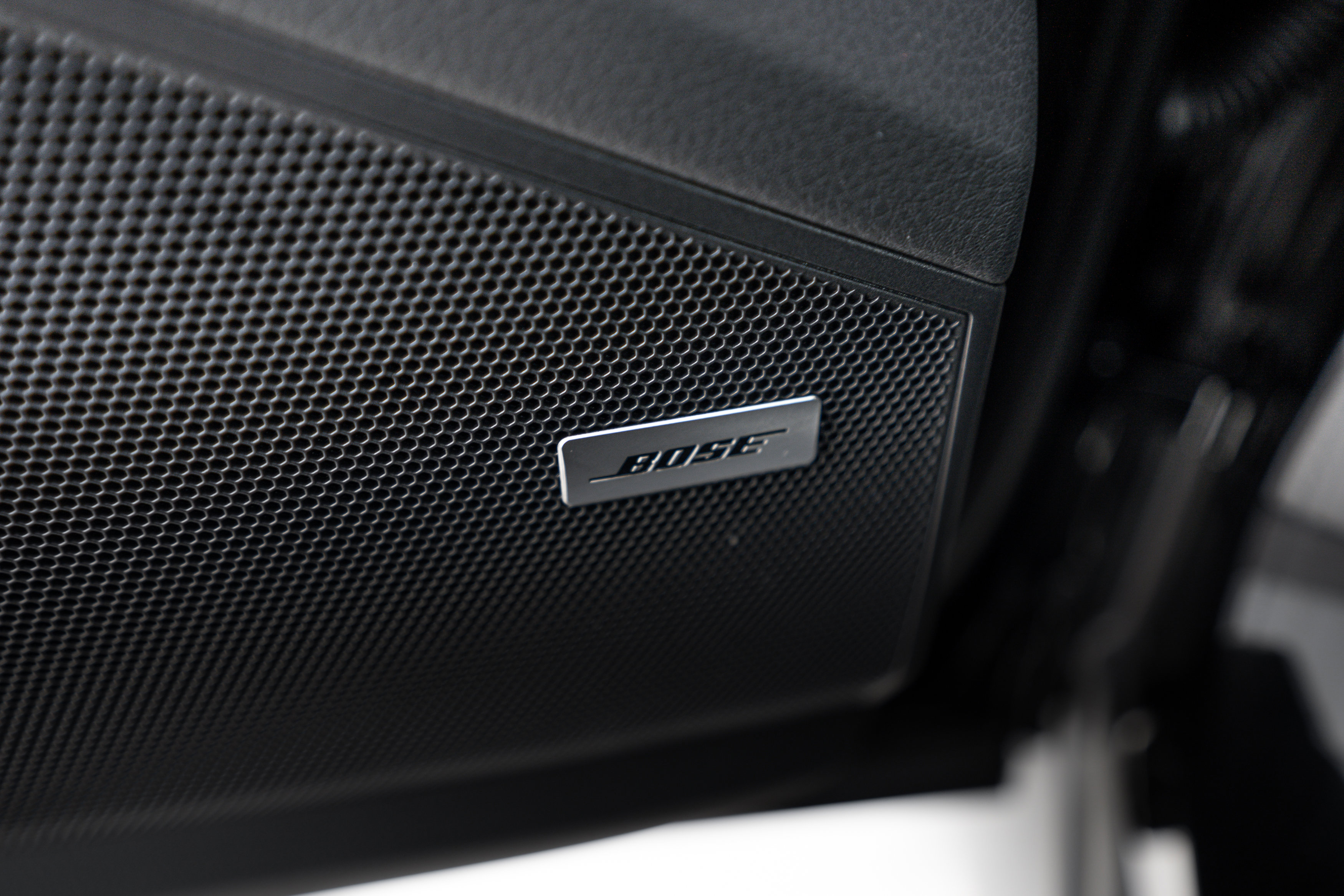 Certified 2025 Porsche Cayenne image 19