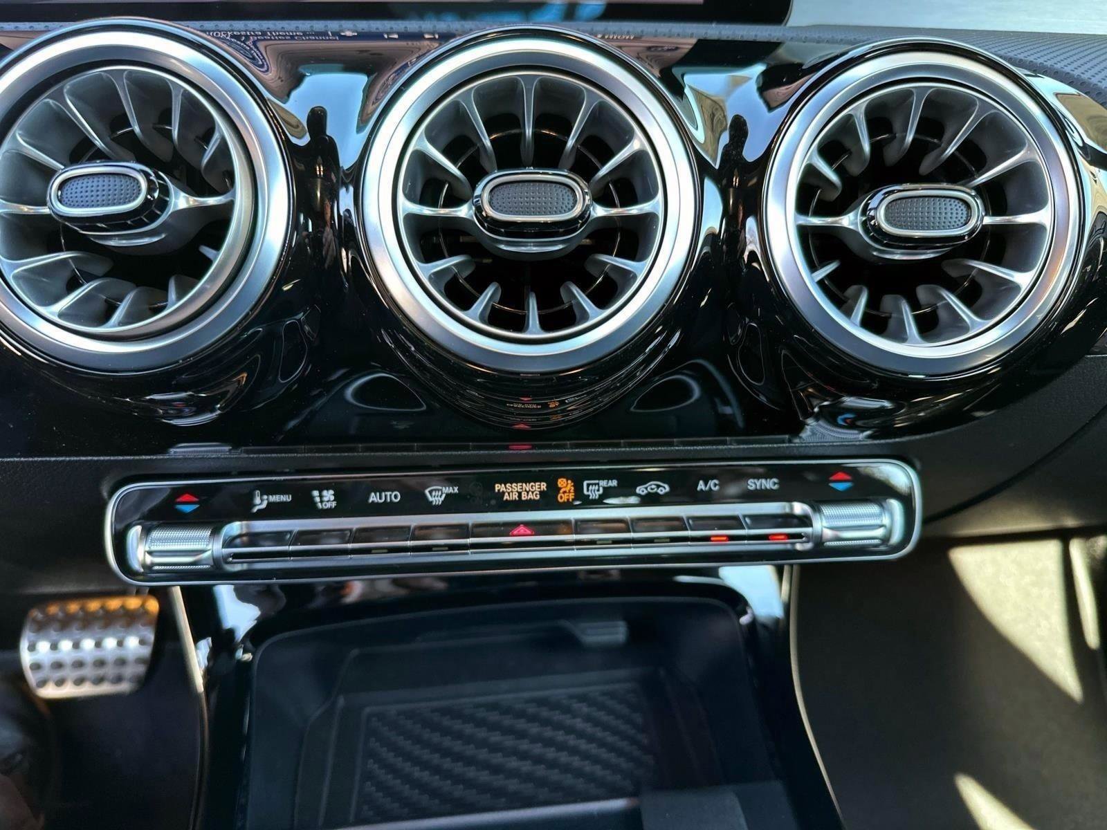 Certified 2024 Mercedes-Benz CLA 250 4MATIC image 28