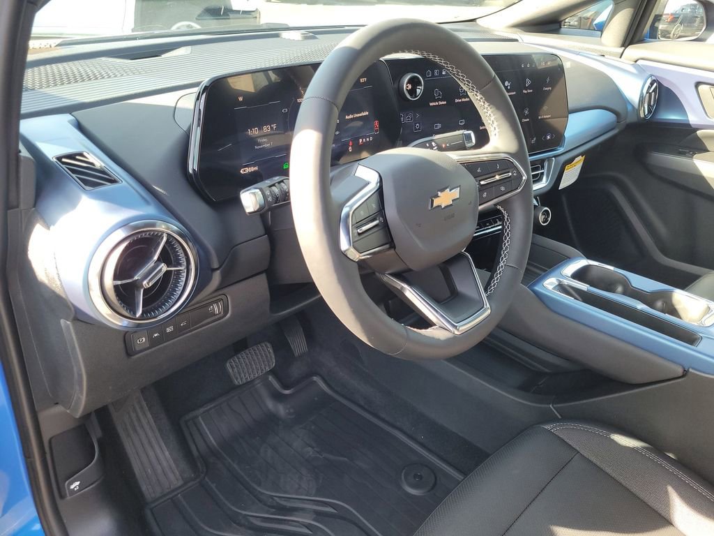 New 2026 Chevrolet Equinox EV LT image 10