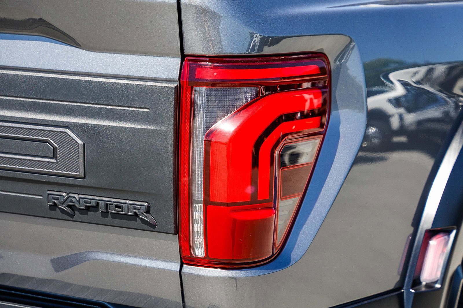 Used 2024 Ford F150 Raptor AWD/4WD image 9