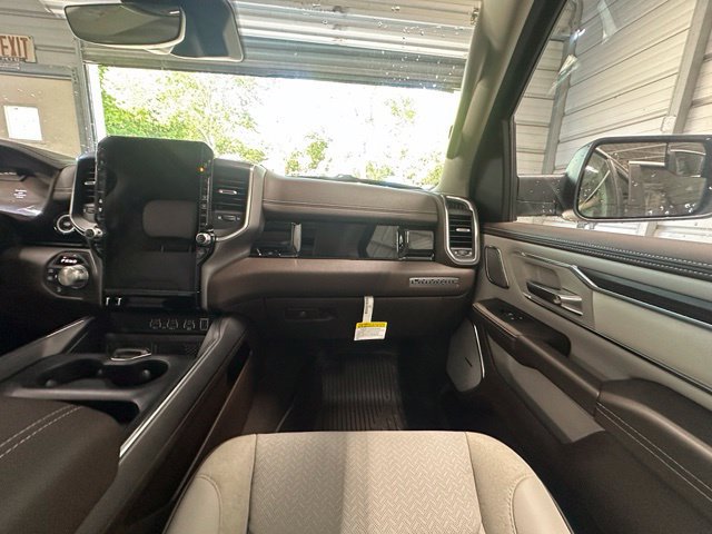 New 2026 RAM 1500 Laramie w/ Advanced Safety Group II AWD/4WD image 24