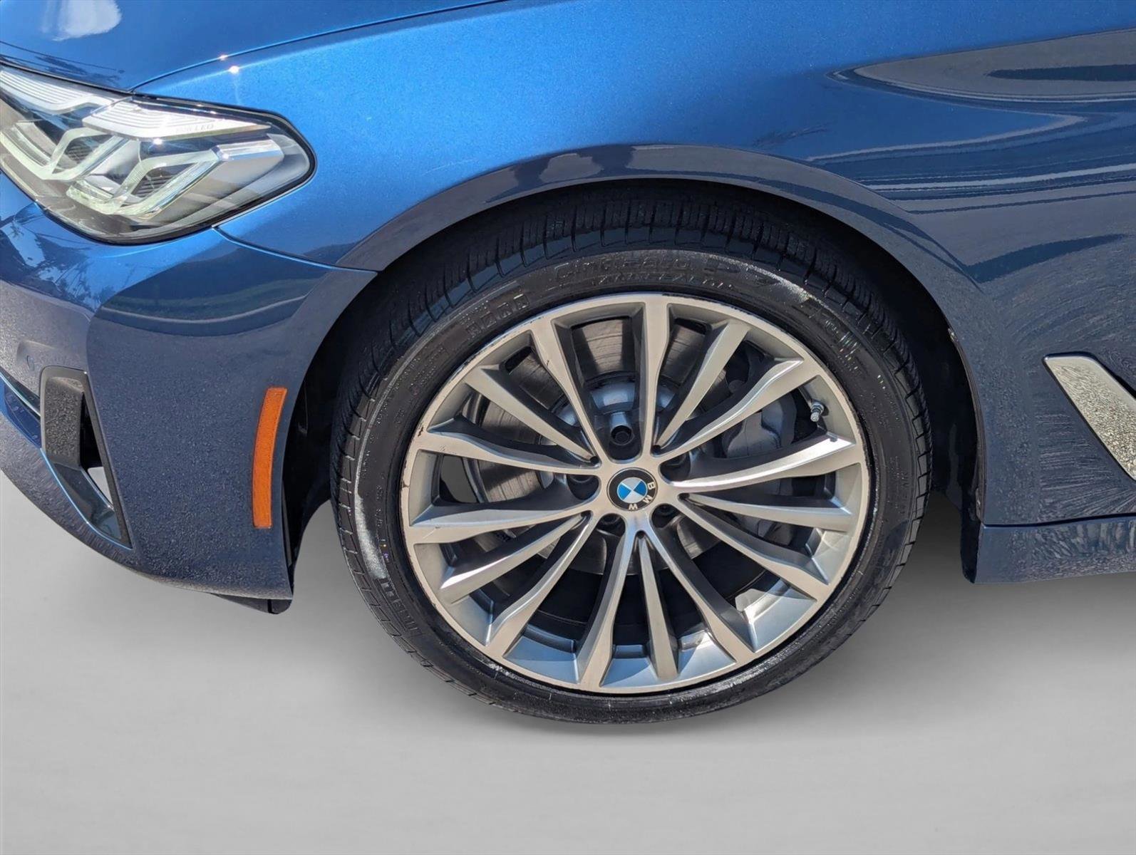 Certified 2023 BMW 530i w/ Convenience Package RWD image 25