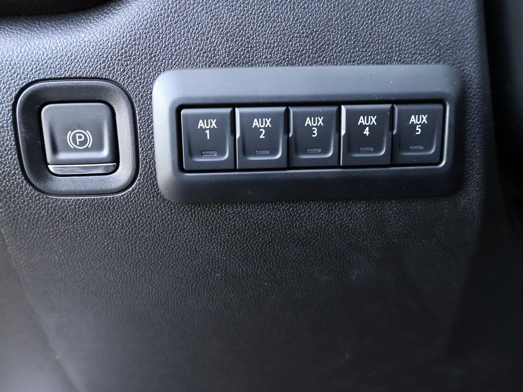 New 2026 GMC Sierra 3500 Pro AWD/4WD image 14