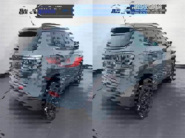 Used 2023 Jeep Compass Trailhawk image 5