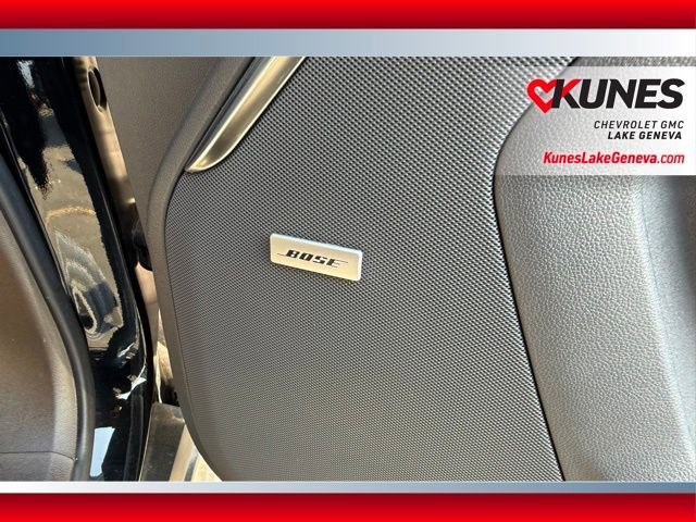 Used 2022 GMC Yukon Denali w/ Denali Premium Package image 23