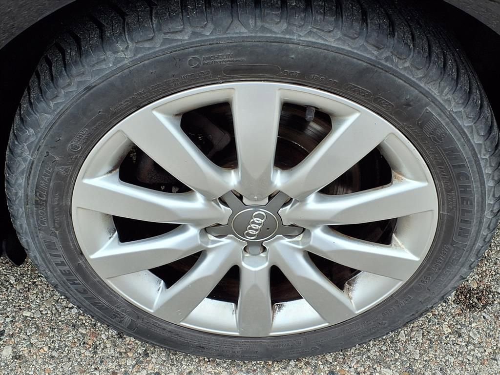 Used 2015 Audi A4 2.0T Premium image 8