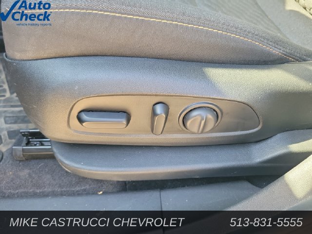 Used 2020 Chevrolet Equinox LT FWD image 22