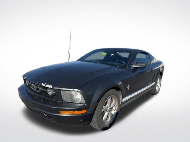 Used 2007 Ford Mustang Deluxe image 1