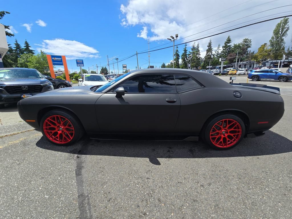 Used 2021 Dodge Challenger SXT w/ Blacktop Package RWD image 4