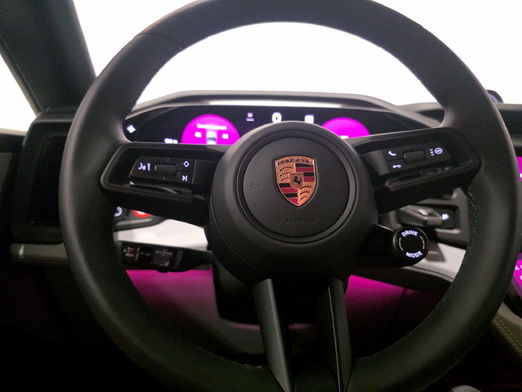 New 2026 Porsche Cayenne Electric AWD/4WD image 18