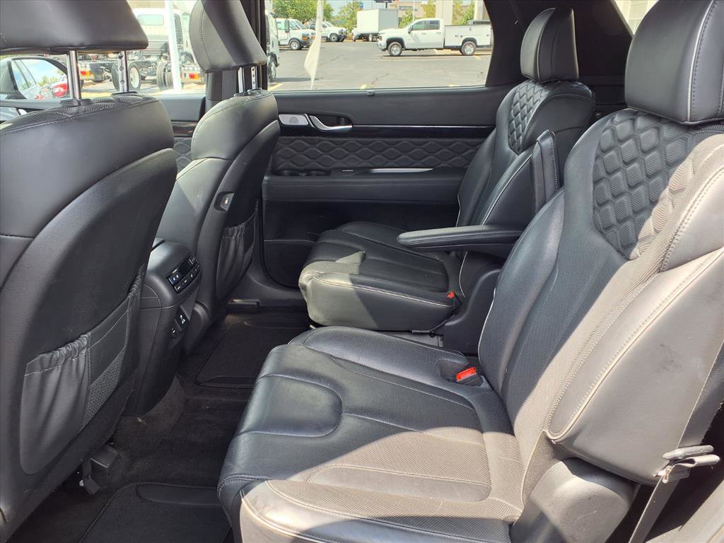 Used 2022 Hyundai Palisade Calligraphy w/ Cargo Package image 27