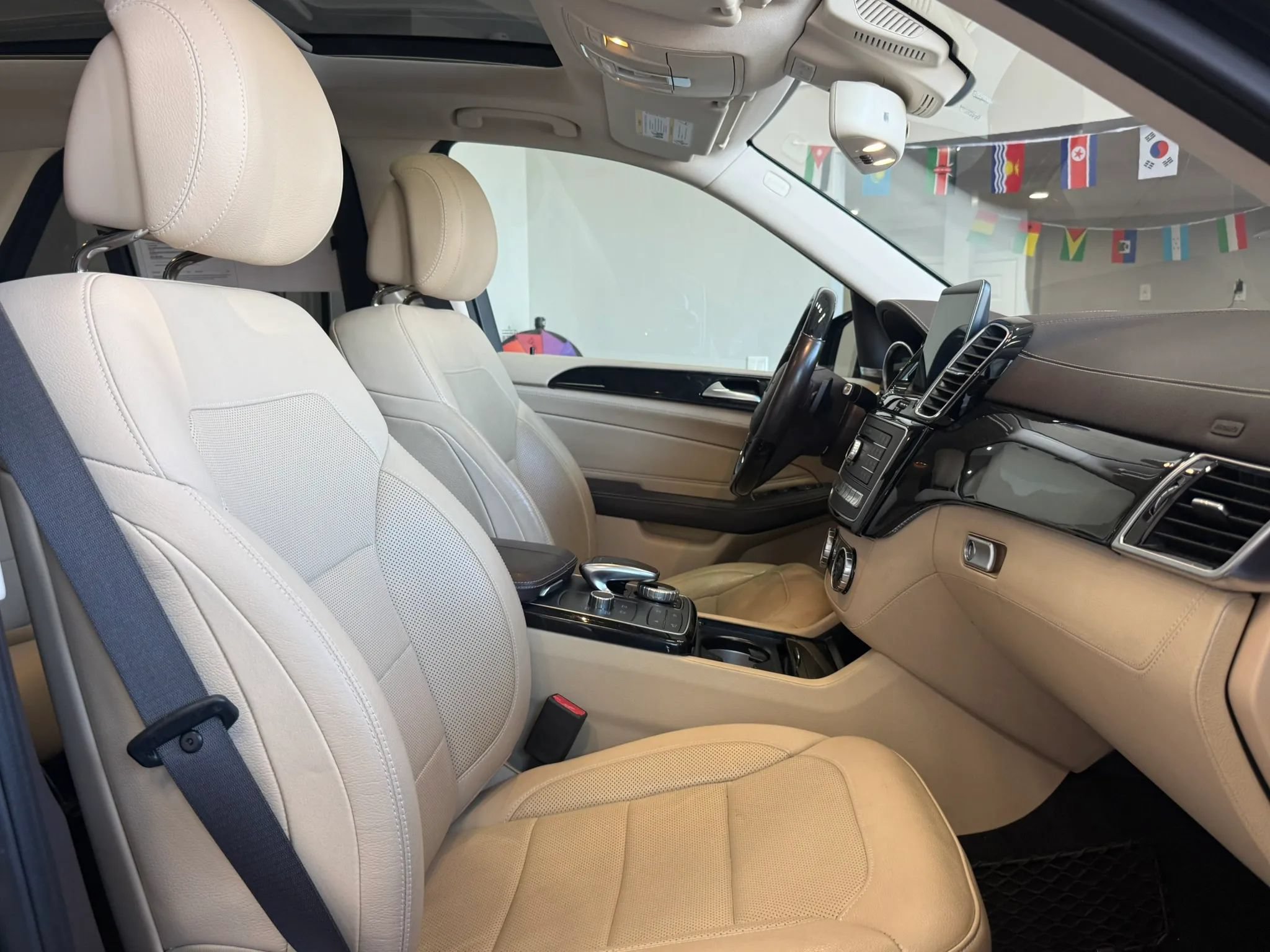 Used 2018 Mercedes-Benz GLE 43 AMG 4MATIC image 27