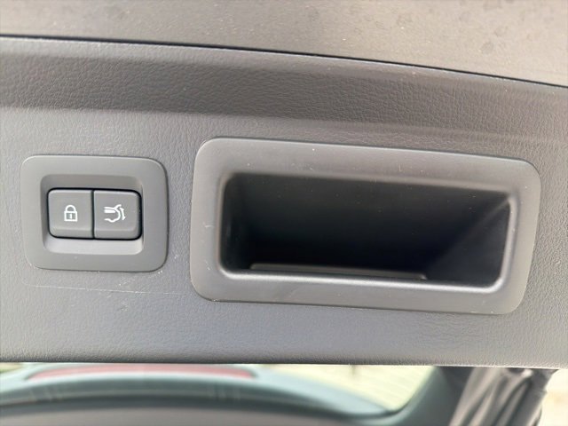 Used 2025 MAZDA CX-50 AWD 2.5 Hybrid w/ Weather Package image 23