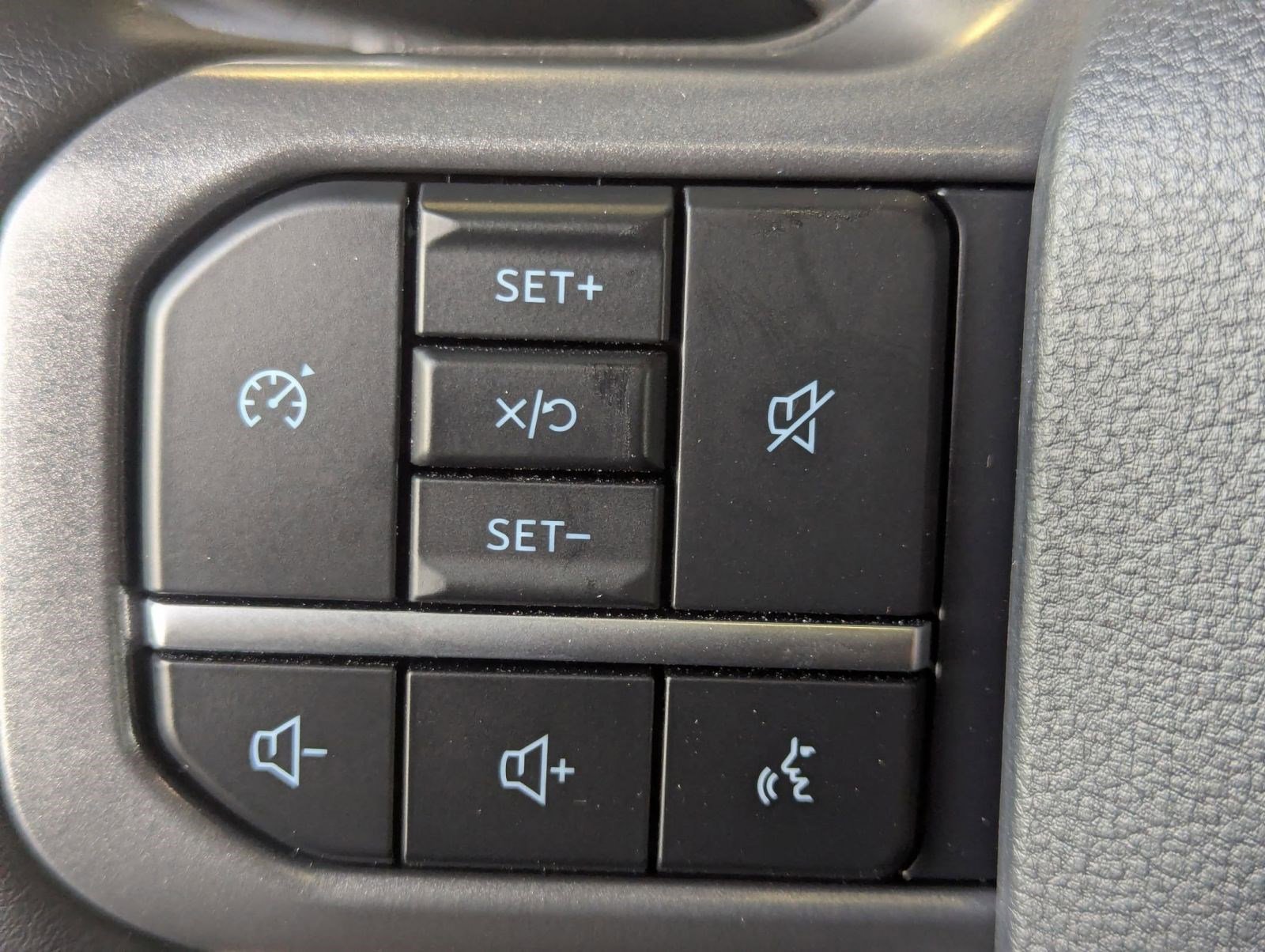 New 2026 Ford F350 Lariat image 18