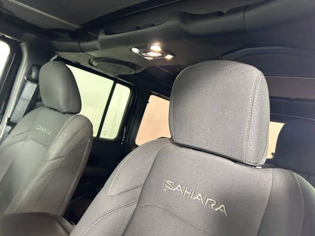 Used 2022 Jeep Wrangler Unlimited Sahara image 13