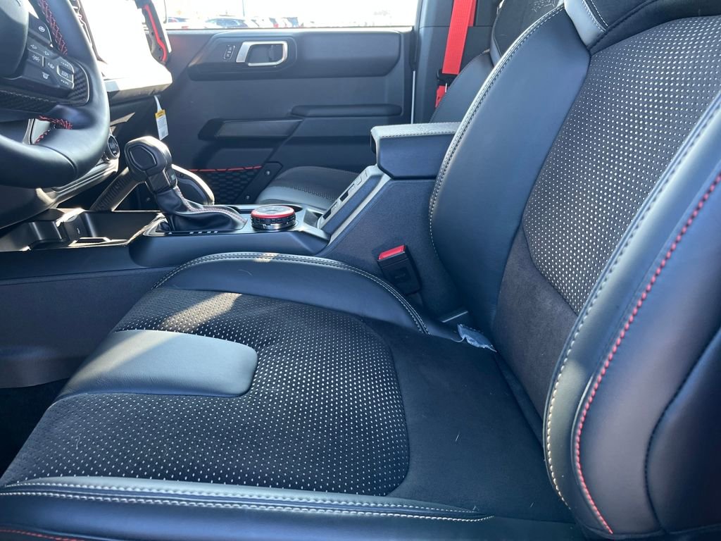 New 2025 Ford Bronco Raptor image 16