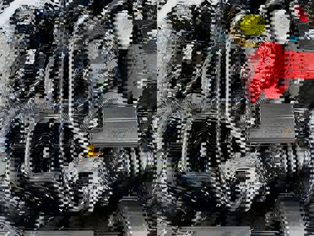 Used 2024 Nissan Sentra S image 9