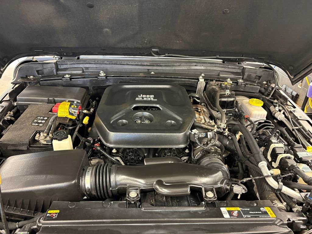 Certified 2022 Jeep Wrangler Sport AWD/4WD image 30