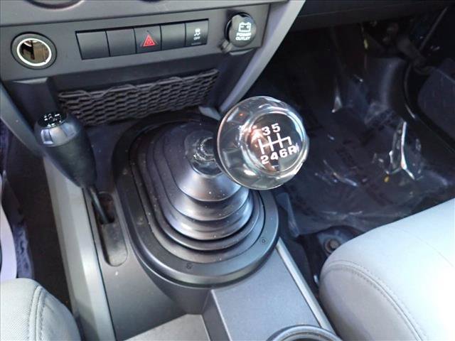 Used 2010 Jeep Wrangler Sahara w/ Dual Top Group AWD/4WD image 15