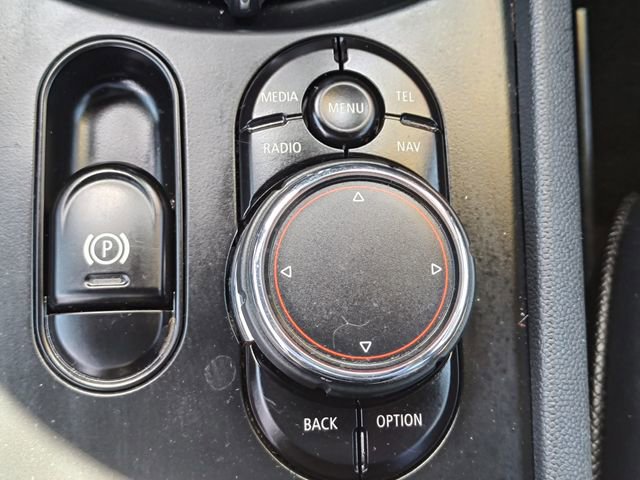 Used 2017 MINI Cooper Clubman S AWD/4WD image 34