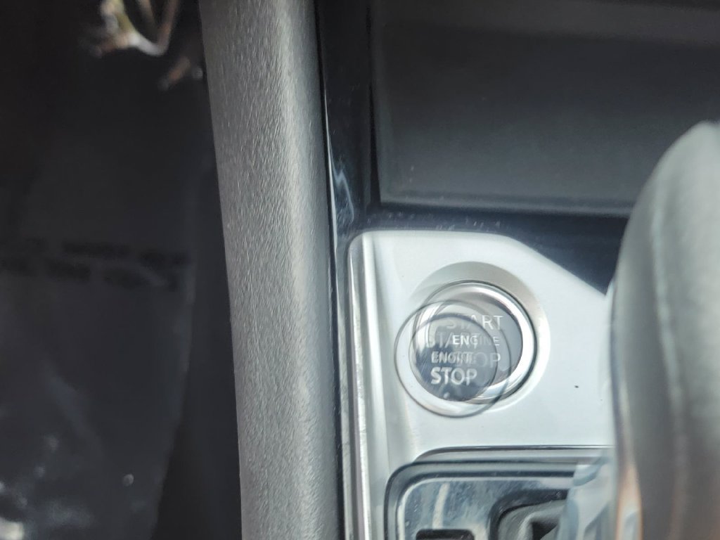 Used 2024 Nissan Altima 2.5 SV FWD image 18