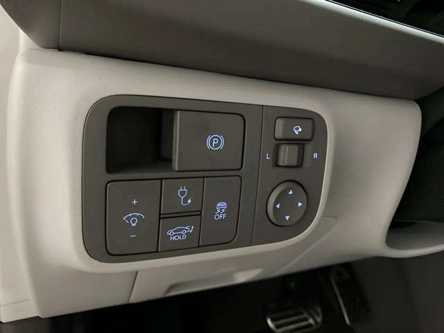 Used 2025 Hyundai Ioniq 6 Limited RWD image 34