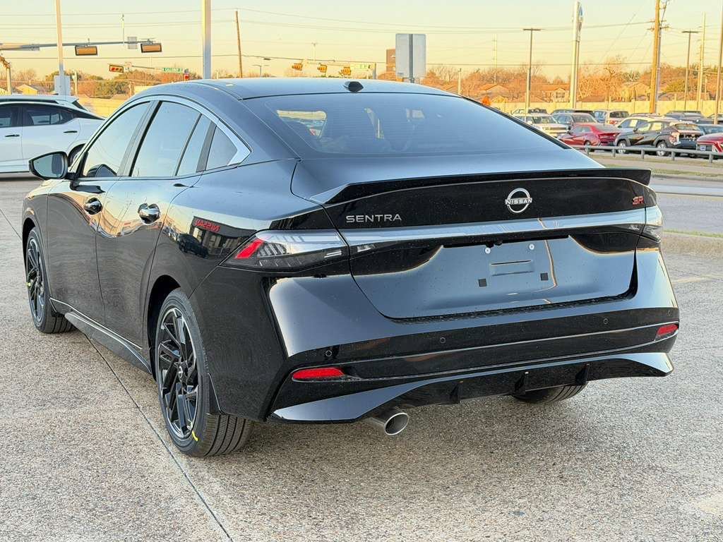 New 2026 Nissan Sentra SR FWD image 7