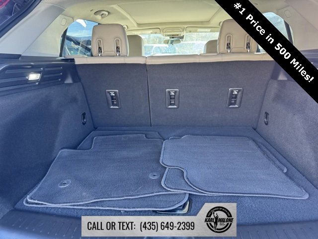 Used 2022 Cadillac XT4 Luxury w/ Cold Weather Package image 20