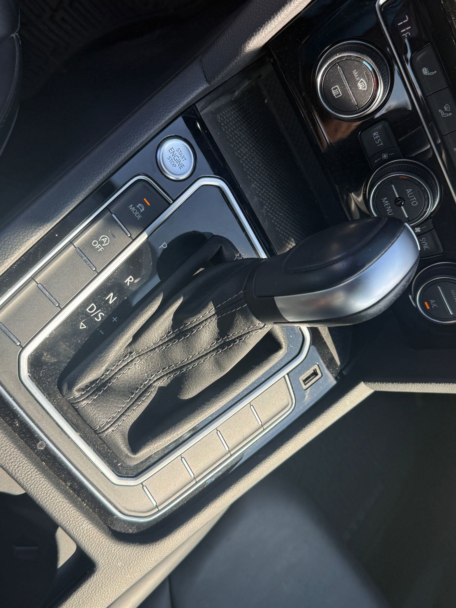 Used 2020 Volkswagen Arteon SEL image 17