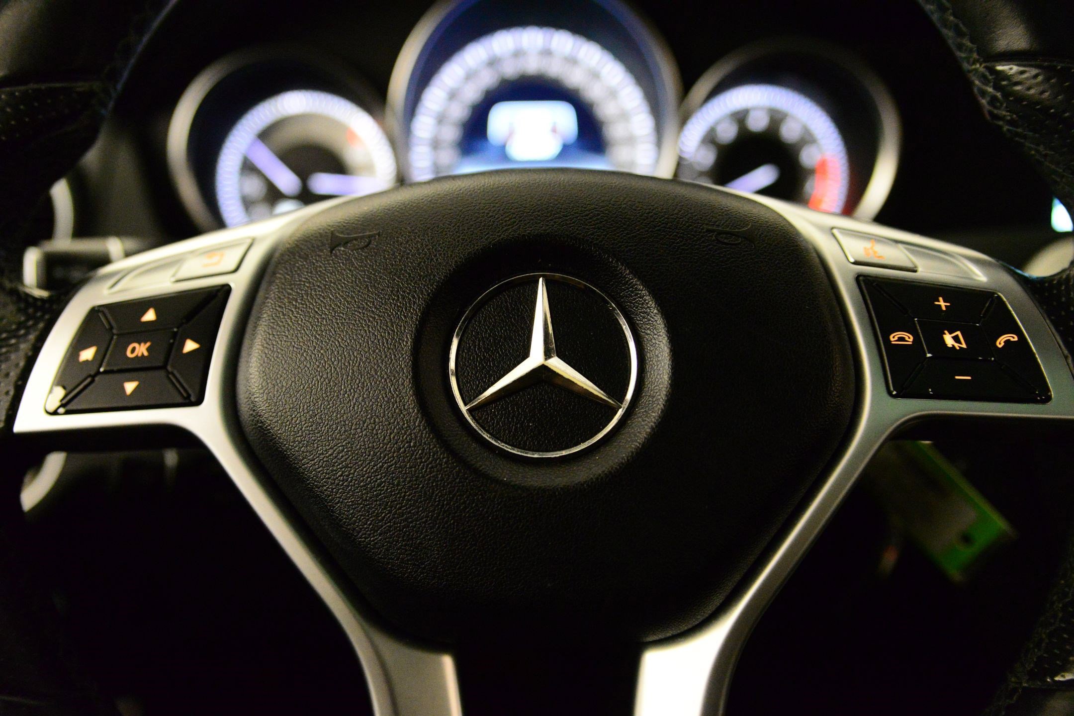 Used 2013 Mercedes-Benz C 300 C 300 Sport image 12