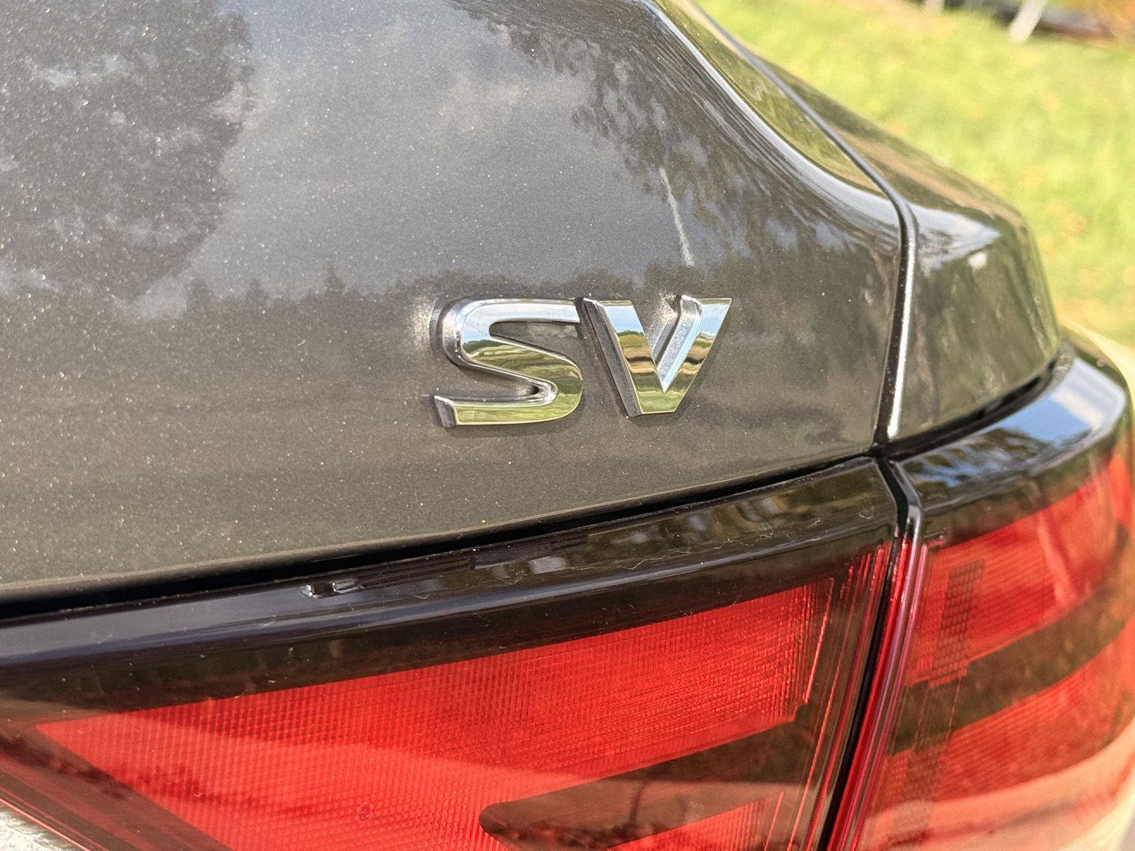 Used 2024 Nissan Sentra SV FWD image 17