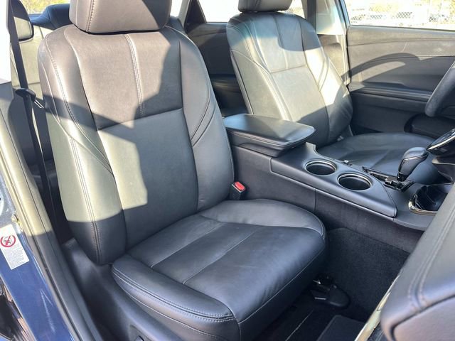 Used 2016 Toyota Avalon XLE Premium image 26