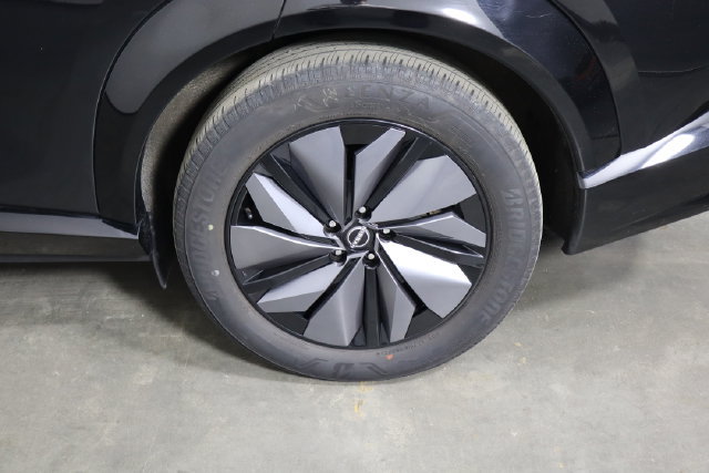Used 2023 Nissan Ariya FWD image 40