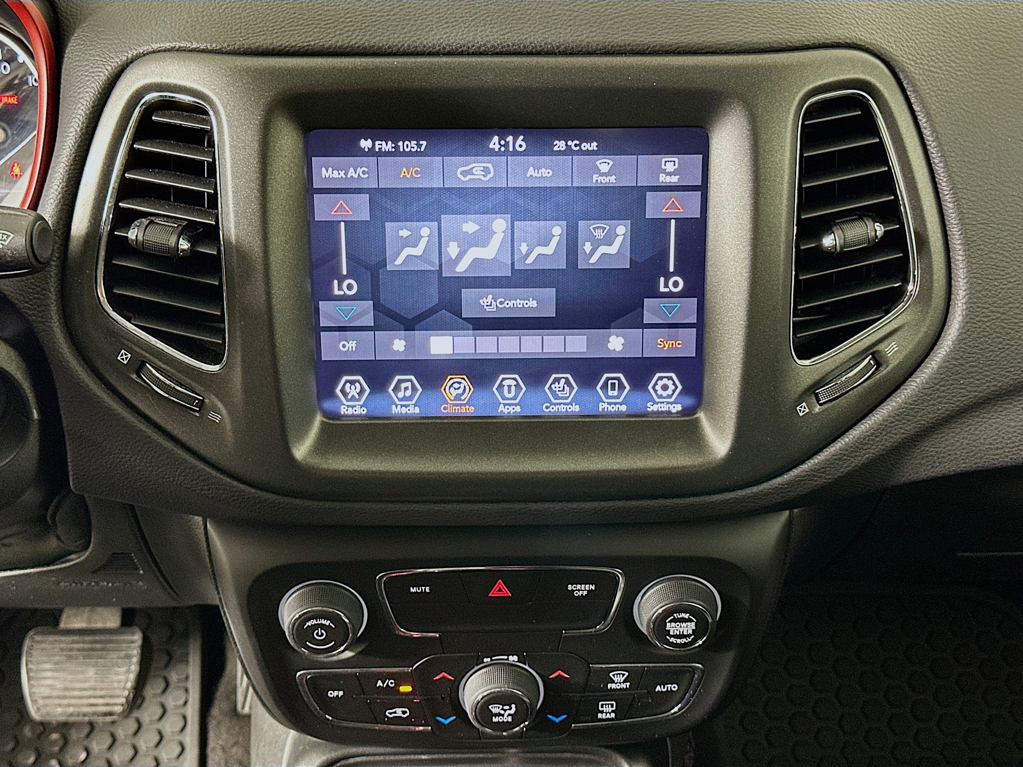 Used 2020 Jeep Compass Trailhawk w/ Cold Weather Group image 23