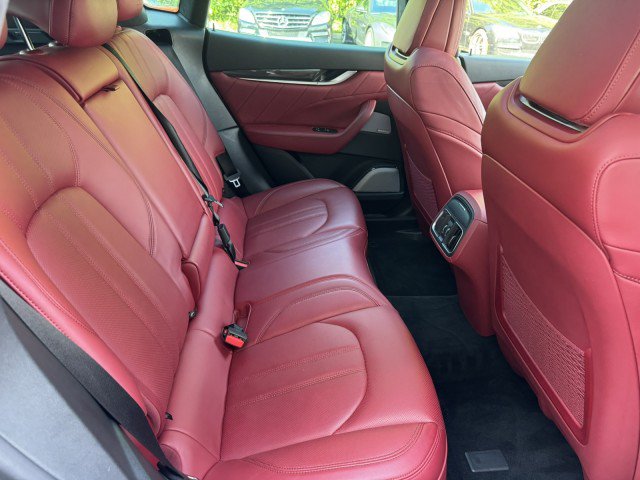 Used 2019 Maserati Levante GTS AWD/4WD image 38