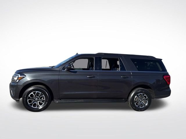 Used 2024 Ford Expedition Max XLT image 2