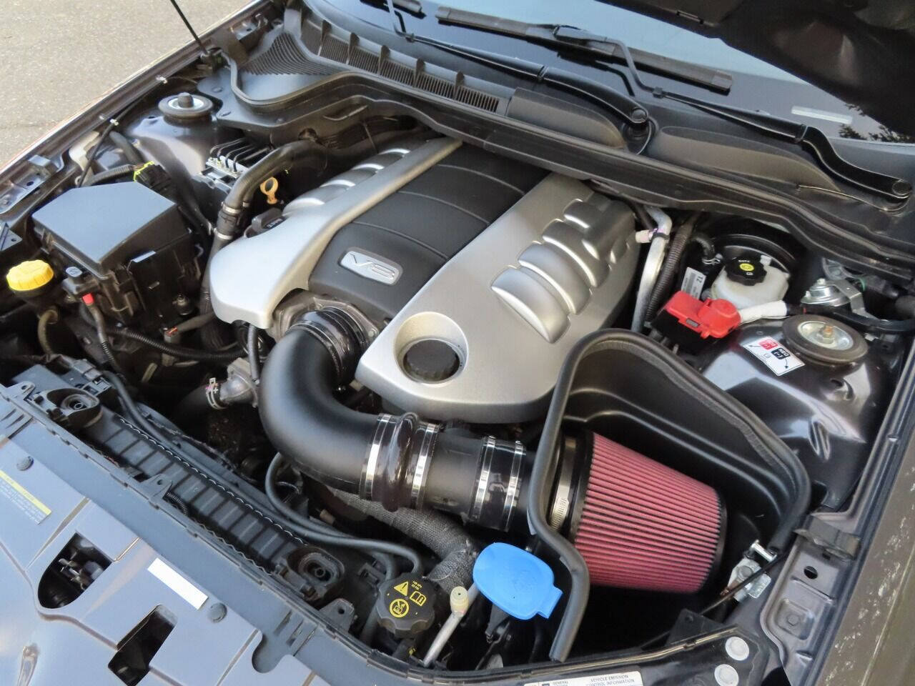 Used 2009 Pontiac G8 GXP RWD image 26