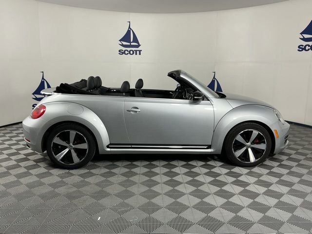 Used 2013 Volkswagen Beetle 2.0T image 12