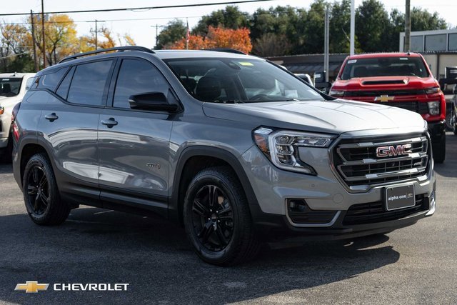 Used 2023 GMC Terrain AT4 w/ Tech Package image 3