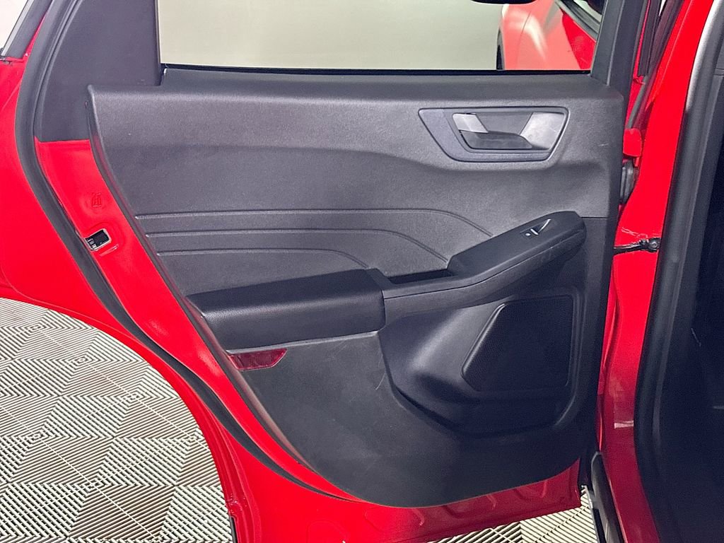 Used 2024 Ford Escape Active image 18